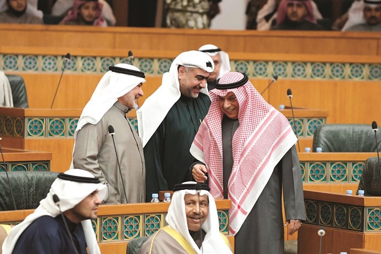 الشيخ خالد الجراح وخالد الشطي وصالح عاشور﻿