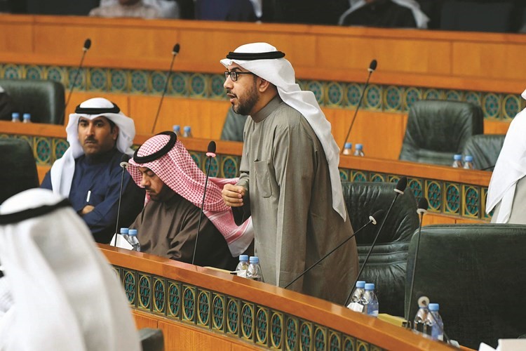 ﻿اسامة الشاهين﻿