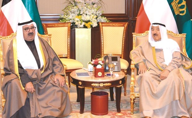 صاحب السمو الأمير الشيخ صباح الأحمد مستقبلا الشيخ ناصر صباح الأحمد﻿