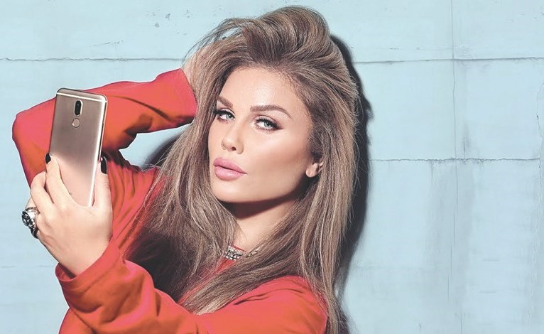 نيكول سابا﻿