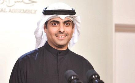 رياض العدساني﻿