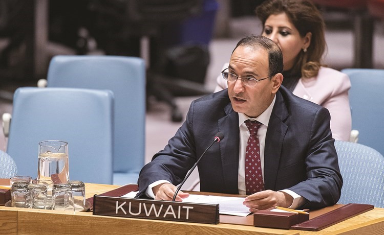 السفير منصور العتيبي خلال كلمته في المناقشة المفتوحة﻿