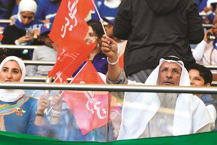 «ما عليه» .. يا الأزرق