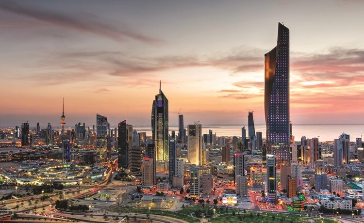 « 2018 ».. لا مفر من الضرائب والترشيد