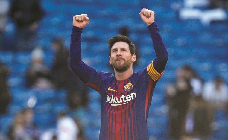 ميسي أبدع كالعادة وقاد البرشا بفوز ساحق على ريال مدريد 	(رويترز)﻿