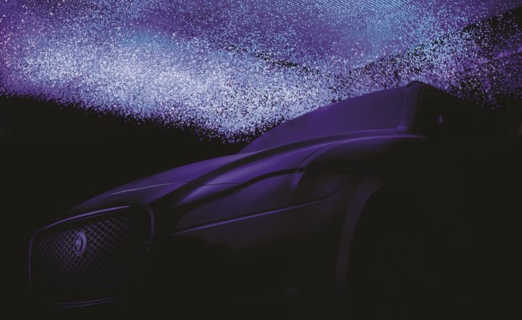 «جاكوار» تنتج فيلماً دعائياً جديداً للاحتفاء بنجاح F-PACE