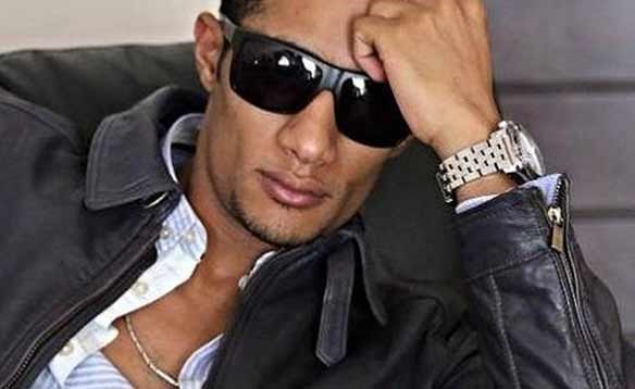 بالفيديو.. هذا ما فعله محمد رمضان بطفله وهو يمارس الرياضة!