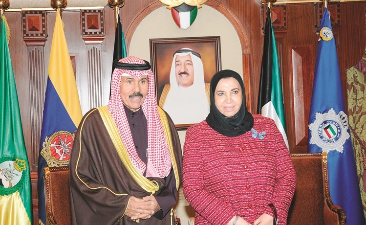  سمو ولي العهد خلال استقباله الشيخة د.سعاد الصباح﻿