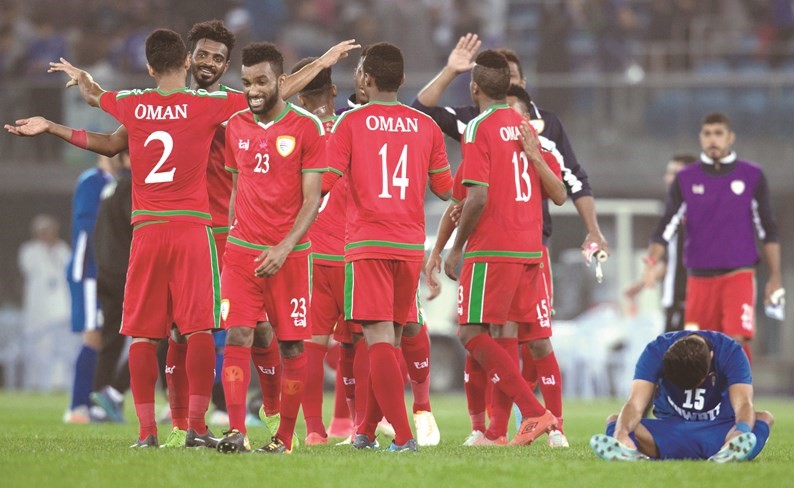 العمانيون يريدون التركيز على لقاء السعودية	 (الازرق.كوم) ﻿