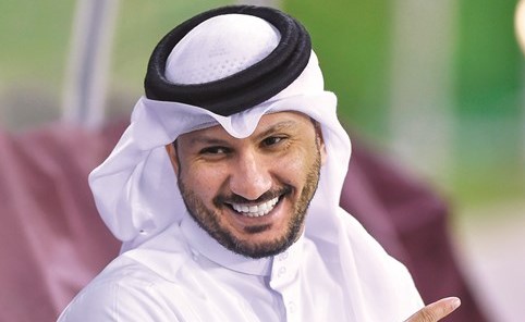 وسام رزق نجم الكرة القطرية السابق