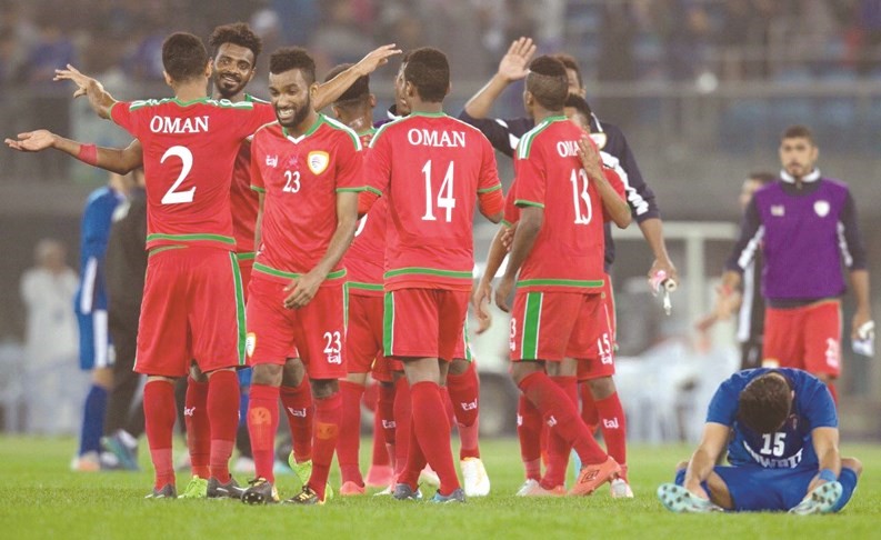 فرصة منتخب عمان قائمة للتأهل﻿