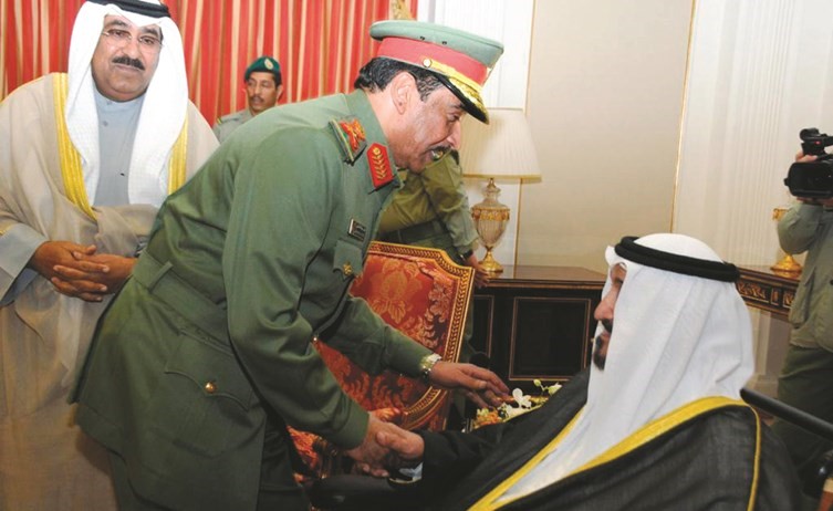 الدعي (رحمه الله) مع سمو الشيخ سالم العلي والشيخ مشعل الأحمد في احدى المناسبات﻿