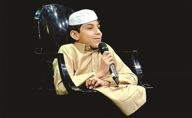 سفير الإيجابية الشاب القطري غانم المفتاح ملقيا كلمته﻿
