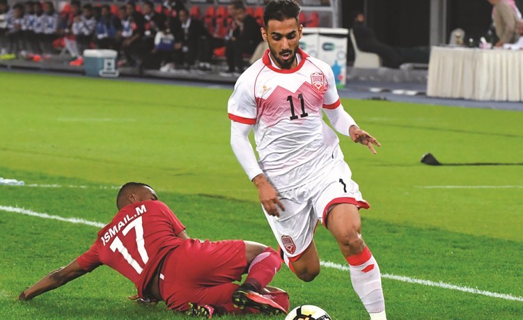 علي جعفر سجل هدف التعادل الذي أهل البحرين لنصف النهائي	 (هاني الشمري)﻿