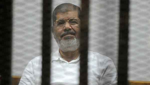 الحبس 3 سنوات للرئيس المصري السابق محمد مرسي لإهانة القضاء