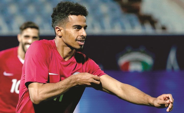 القطري أكرم عفيف تألق في البطولة بشكل واضح﻿