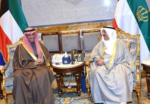  صاحب السمو مستقبلا سمو رئيس مجلس الأمة