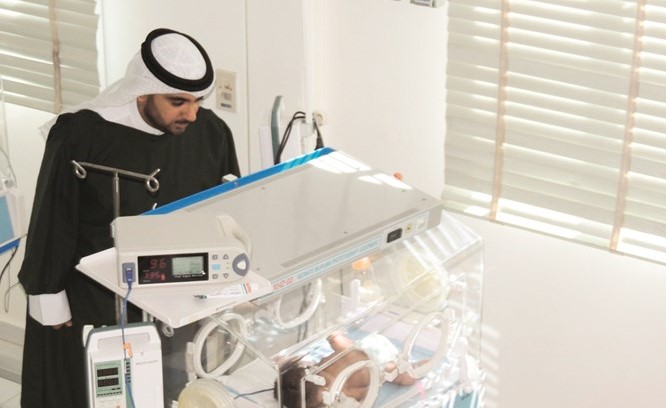 الكندري يتفقد احدى الحضانات ﻿