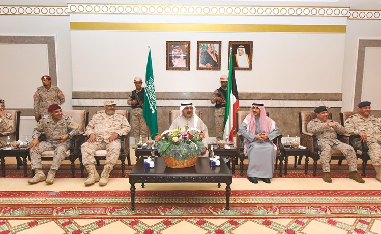 بالفيديو.. وزير الدفاع: نفتخر برجال جيشنا البواسل المشاركين في «إعادة الأمل»