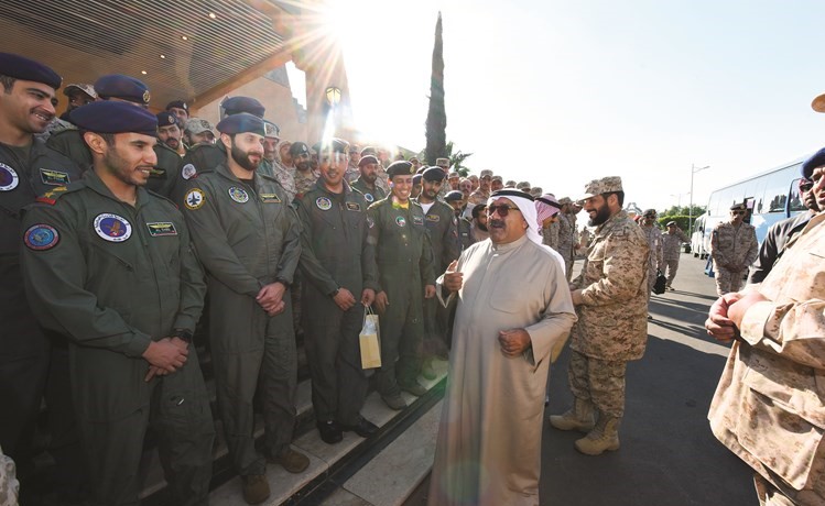 بالفيديو.. وزير الدفاع: نفتخر برجال جيشنا البواسل المشاركين في «إعادة الأمل»