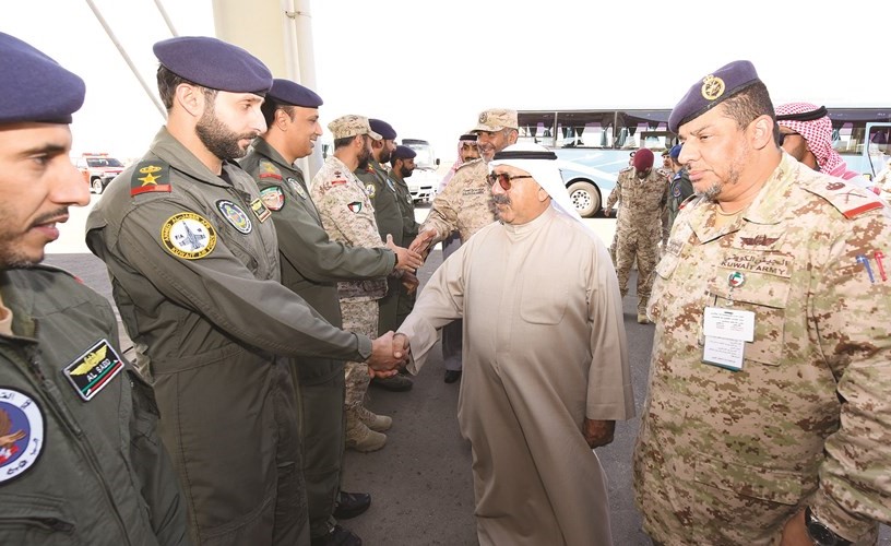 بالفيديو.. وزير الدفاع: نفتخر برجال جيشنا البواسل المشاركين في «إعادة الأمل»
