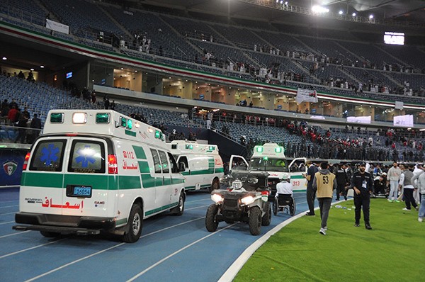 إصابات طفيفة بسبب سقوط حاجز بأحد مدرجات ستاد جابر بعد نهائي "خليجي23"
