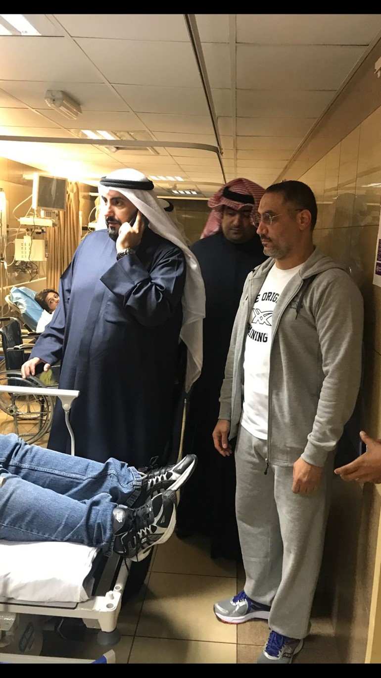 بالفيديو.. وزير الصحة يطمئن على مصابي التدافع في مستشفى الفروانية