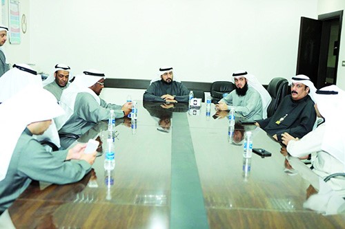  د. باسل الصباح خلال اجتماعه مع قيادات الصحة