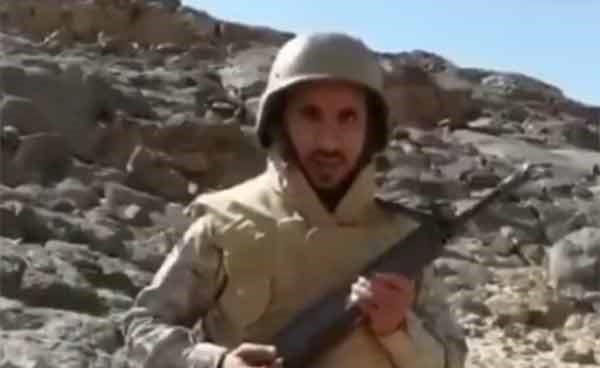 بالفيديو.. شاهد بماذا رد جندي سعودي مرابط على خبر نجاح ابنه وتفوقه؟