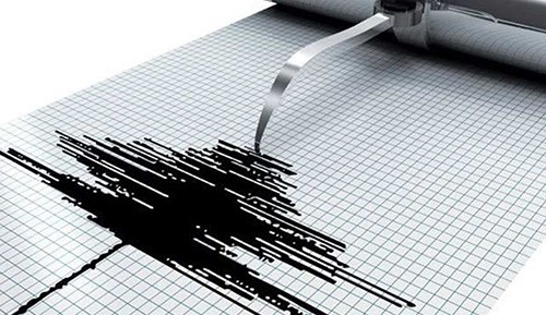اصابة 21 شخصا جراء زلزال محافظة كرمنشاه الايرانية