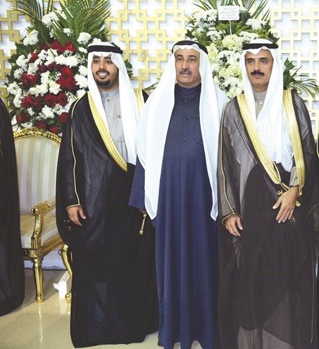 المستشار نجيب الملا مهنئا﻿