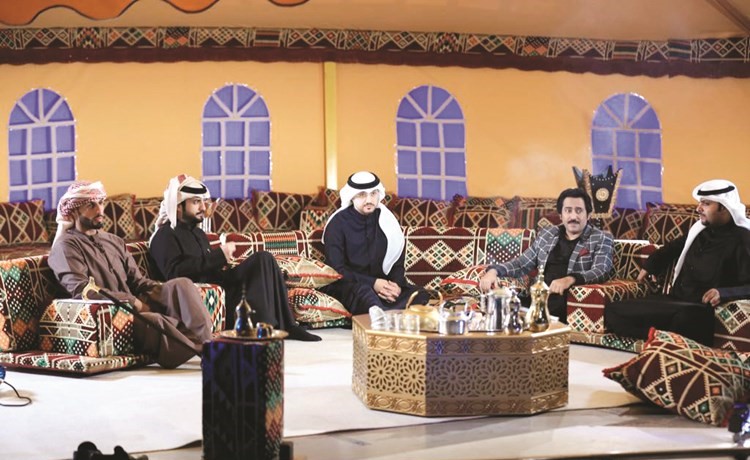 الوقيان مع الشاعر فواز الكثيري والشاعر والإعلامي عبدالكريم العنزي (سفير المعاقين) والشاعر بدر الكبيح والشاعر أحمد الزرعوني من الإمارات العربية المتحدة﻿