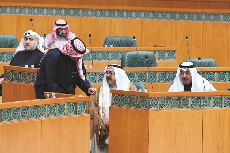 الشيخ ناصر صباح الأحمد وخلف دميثير وأنس الصالح﻿