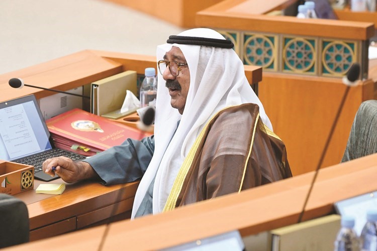 الشيخ ناصر صباح الأحمد خلال الجلسة﻿