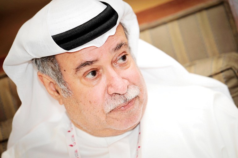 الروضان يعتذر بقصيدة من الشيخ عيسى بن راشد بعد نشر «الأنباء» قصيدته «عتاب إلى الكويت»: نحن من فقد متعة وجودك معنا.. والكويت هي دارك