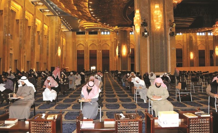 الشعيب: وزارة الأوقاف حريصة على اختيار الكفاءات للعمل في مراكزها