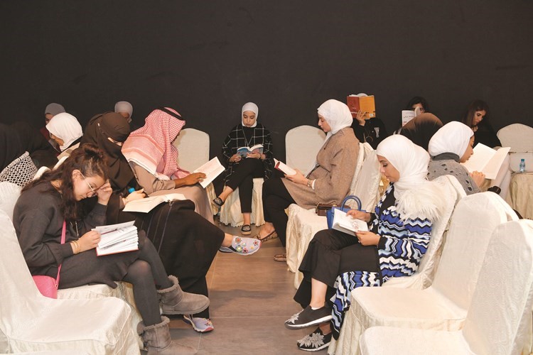 جانب من المشاركين في مهرجان القراءة الخيري	 (قاسم باشا)﻿