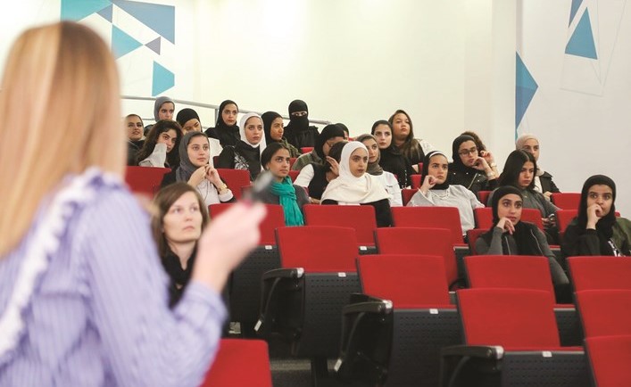 جانب من ورشة العمل التي نظمتهاAUM ﻿