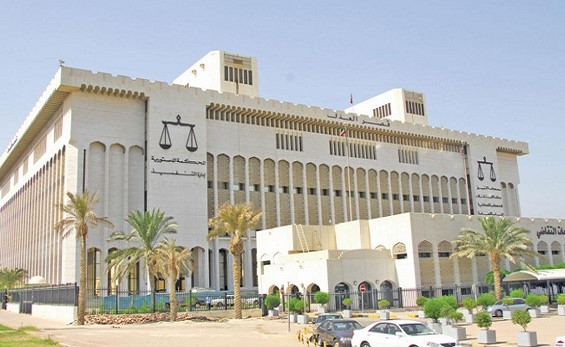 إلزام «العدل» بقبول مواطنتين لشغل وظيفة وكيل نيابة