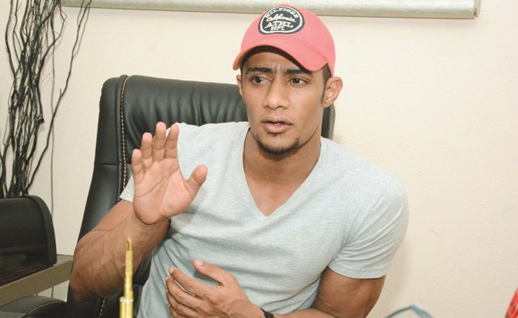 محمد رمضان: كلمة غرور في الشرق وأنا في الغرب