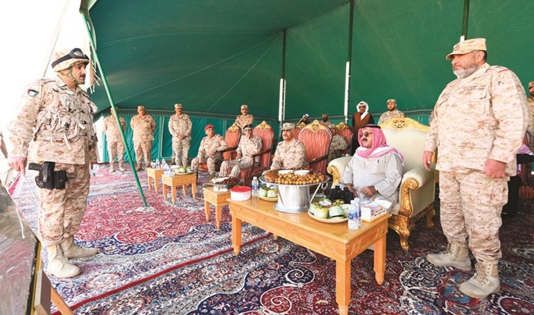 بالفيديو.. وزير الدفاع تفقد مواقع القوة البرية: أداء واجبكم الوطني محل فخر واعتزاز.. وضعوا مصلحة الوطن نصب أعينكم