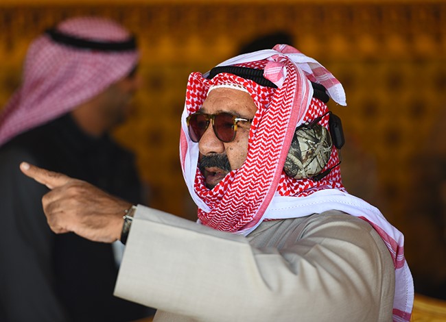 النائب الأول لرئيس مجلس الوزراء ووزير الدفاع الشيخ ناصر صباح الأحمد يتابع الرماية
