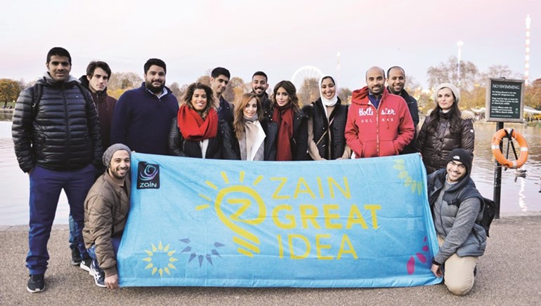 مبادرو برنامج Zain Great Idea 4 في لندن خلال الجزء الثاني من فعاليات البرنامج﻿