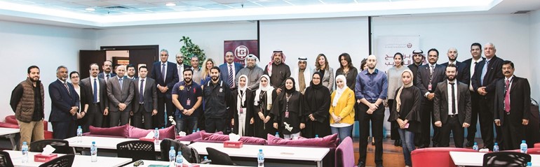لقطة جماعية للمشاركين بالدورة التدريبية﻿