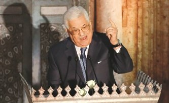 الرئيس الفلسطيني محمود عباس خلال كلمته في المؤتمر 	(ناصر عبد السيد)﻿