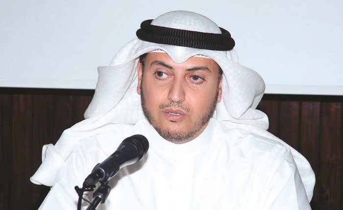 أحمد الطويل﻿