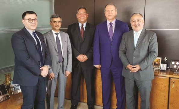 سرود شريف مع مسؤولي Dell EMC ﻿