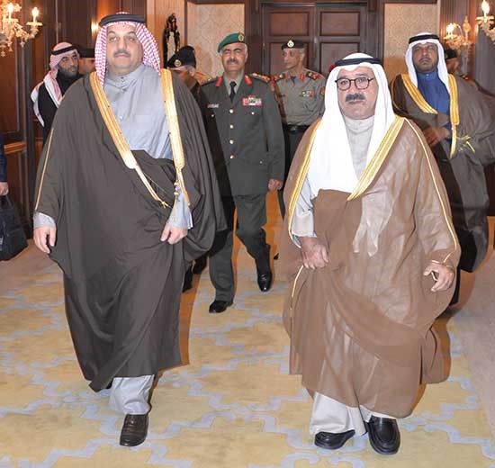 ‏وزير الدفاع القطري يصل البلاد في زيارة رسمية