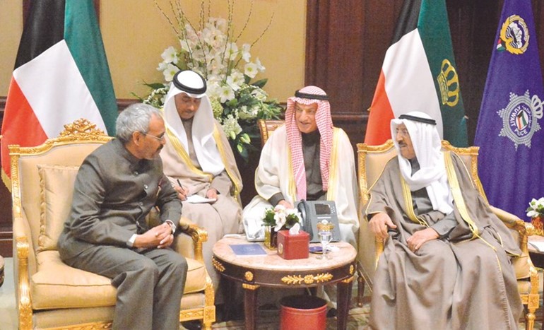 صاحب السمو خلال استقباله سفير الهند ك. جيفا ساغار ﻿