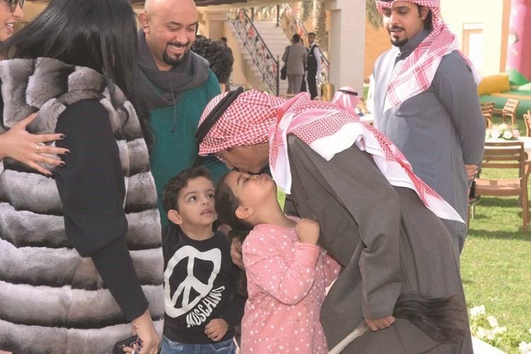  لفتة أبوية من الشيخ علي الجابر ﻿